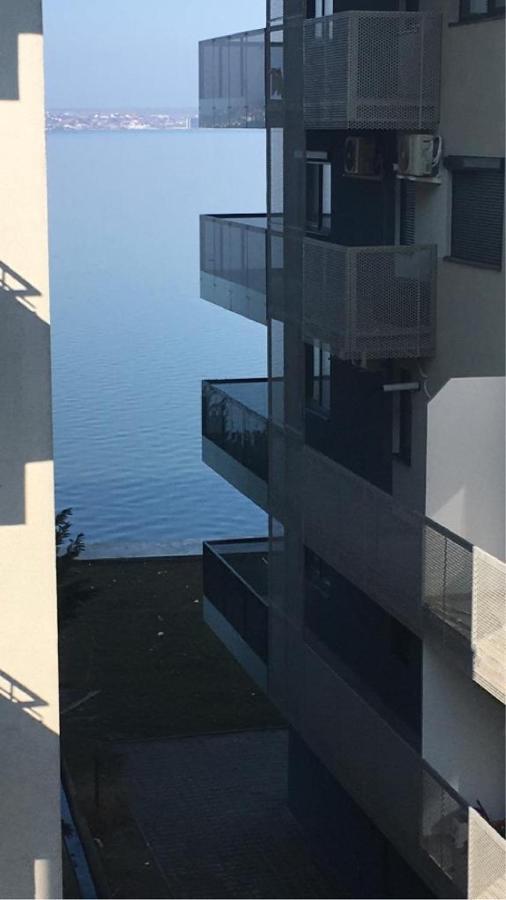 Sea Escape Apartment Mamaia Esterno foto