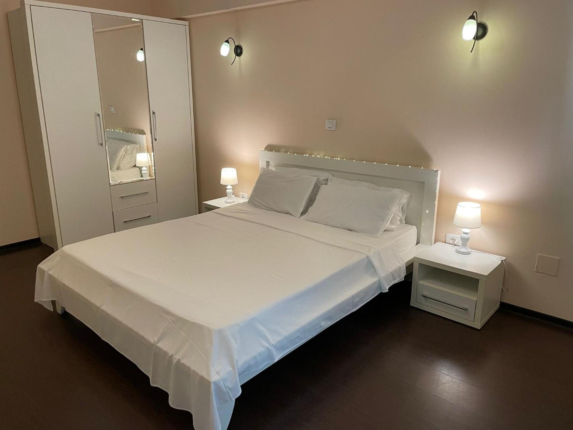 Sea Escape Apartment Mamaia Esterno foto